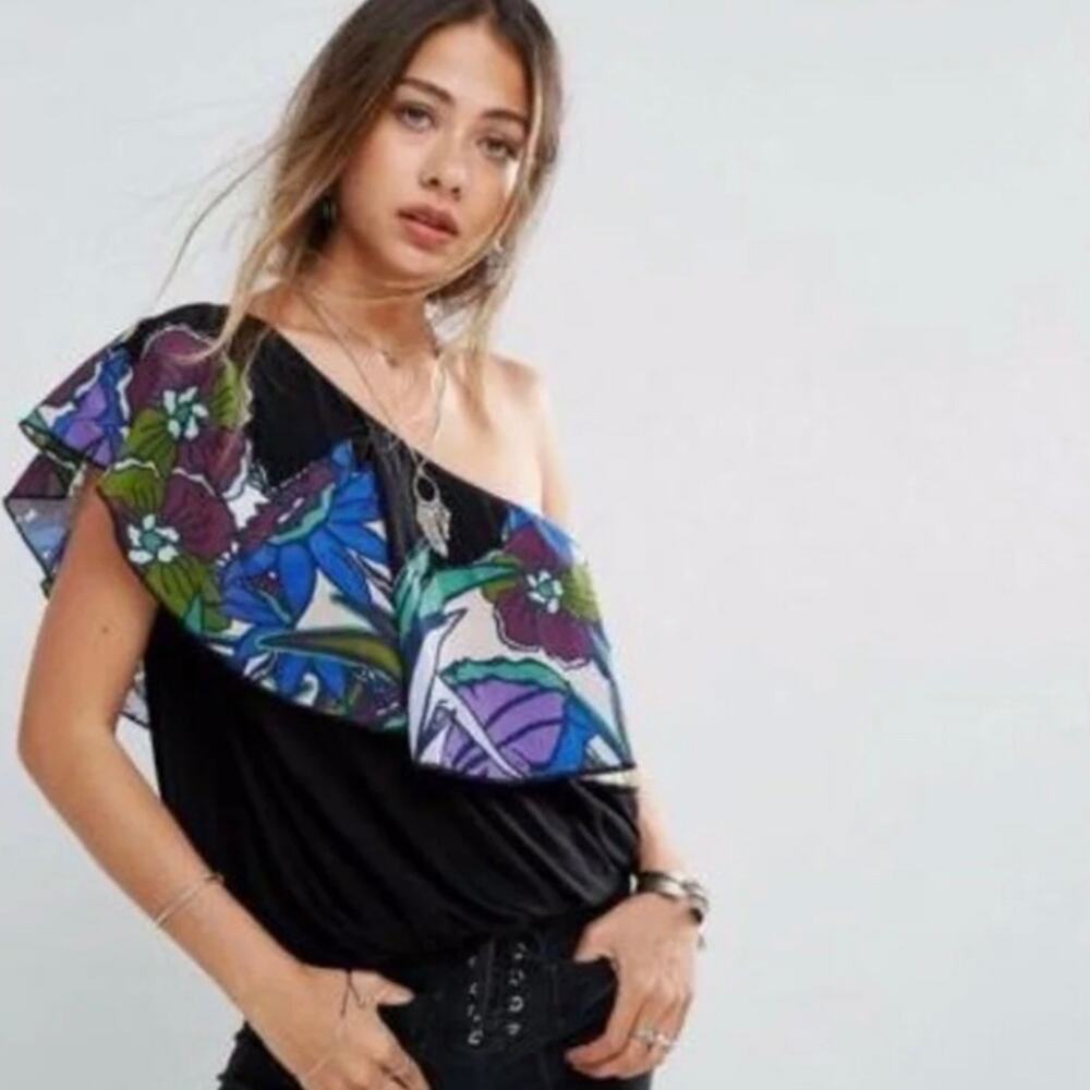 New Free People Annka One-Shoulder Floral Top Retail $78 Small Jersey Knit Black